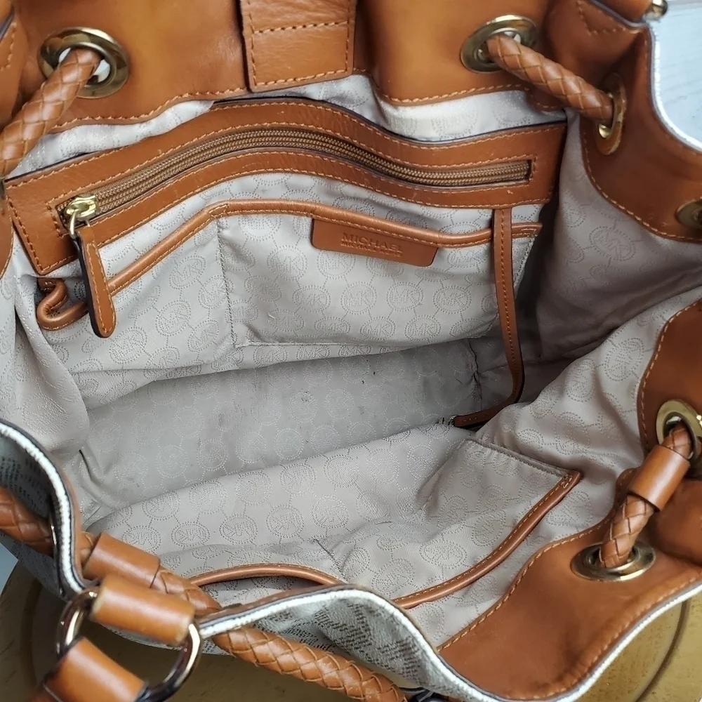 Michael Kors Jet Set Large Logo Leather Gathered Brown Vanilla Tote Purse 15